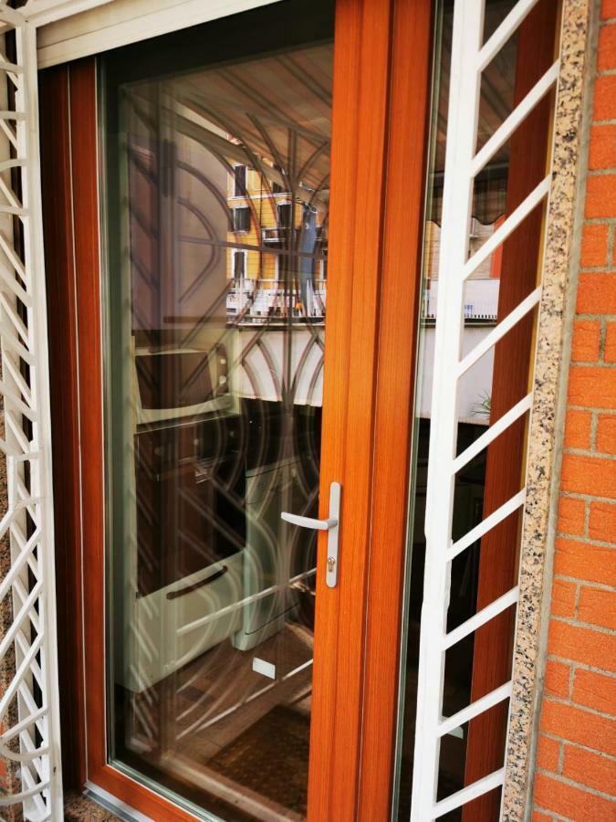 New Luxury Apartment, Milan City Center Exteriör bild